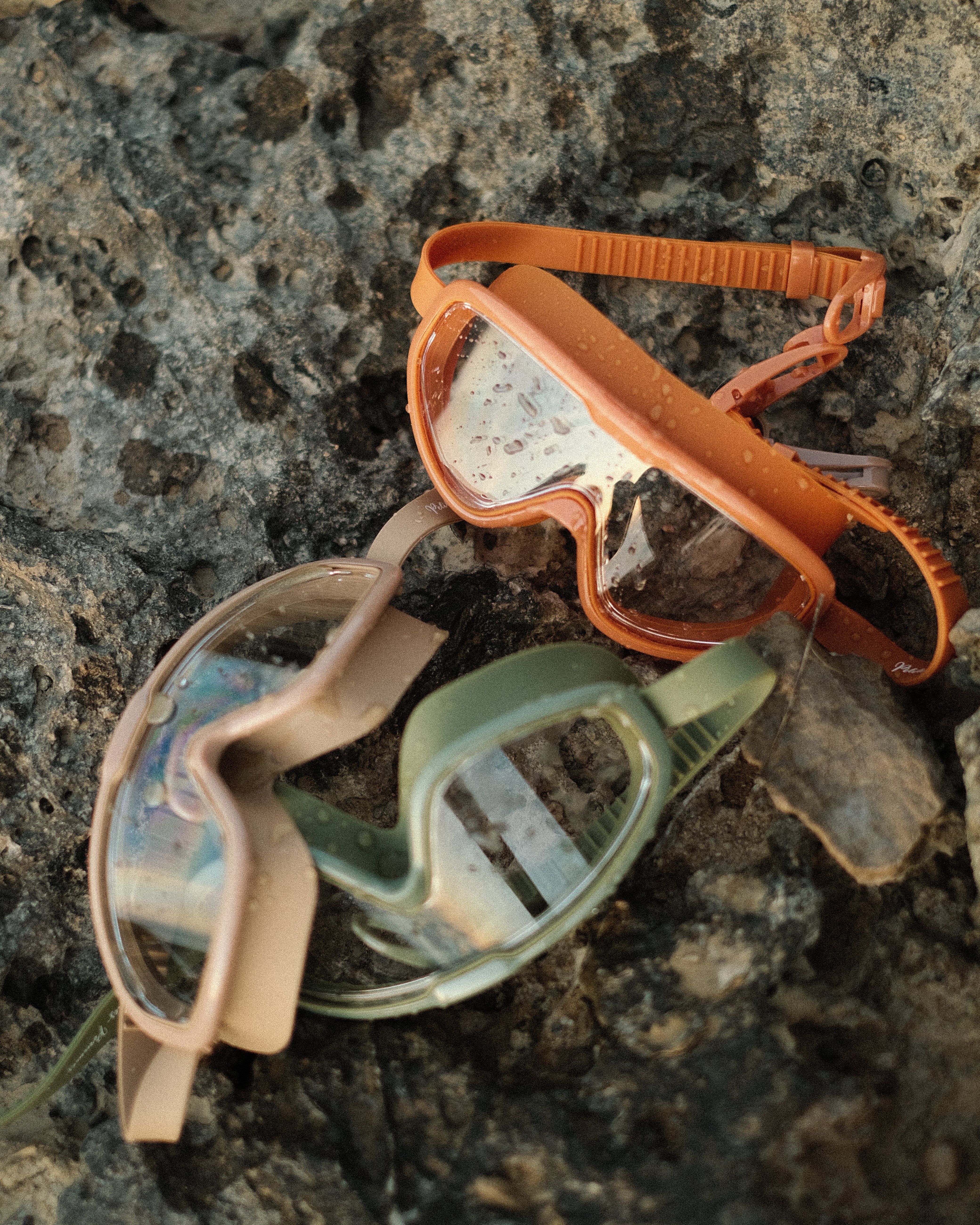 vintage swimming goggles SWIM GOGGLES │ TANGERINE – Petites Pommes Classic Floats