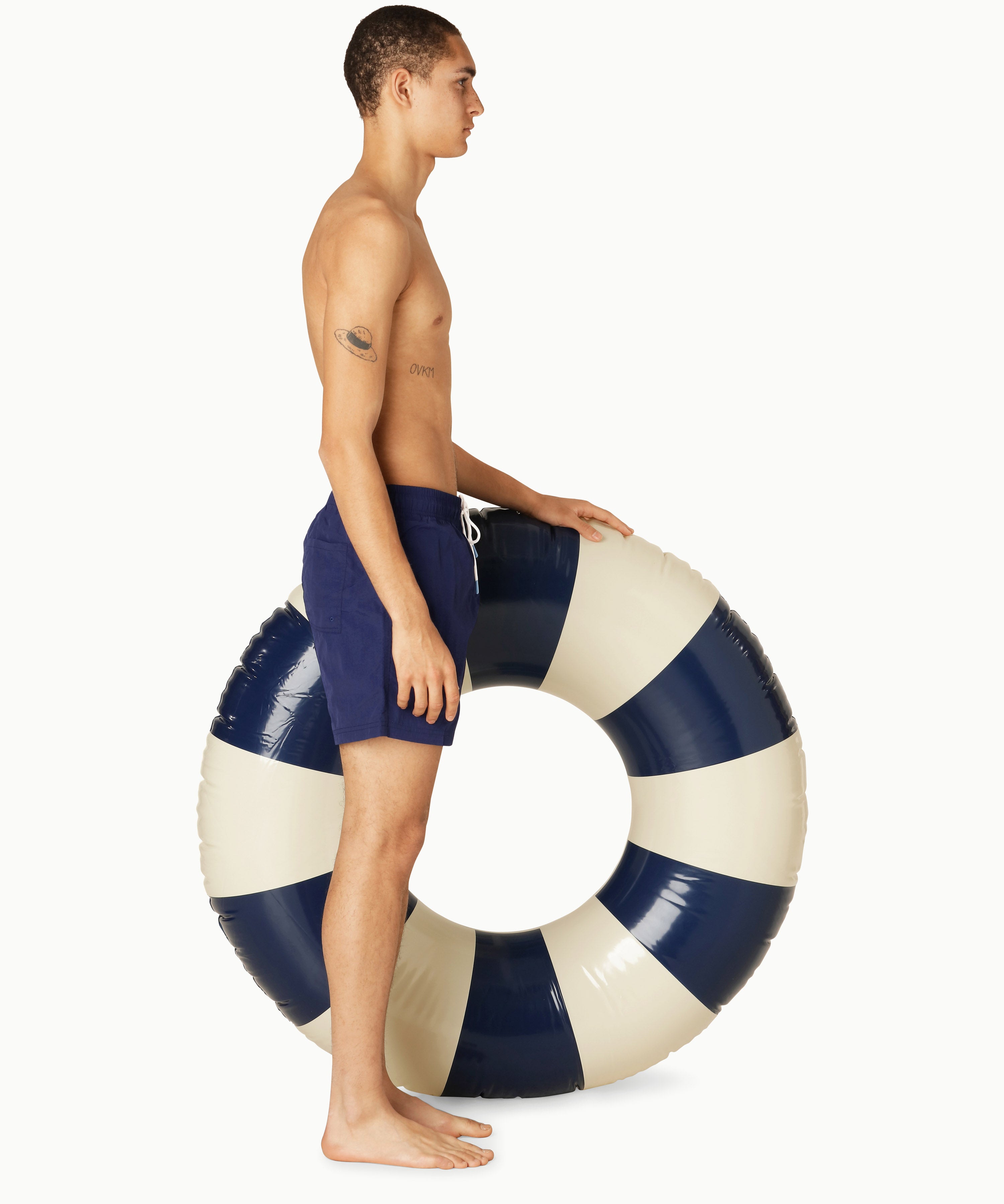 CLASSIC FLOAT │ CANNES BLUE