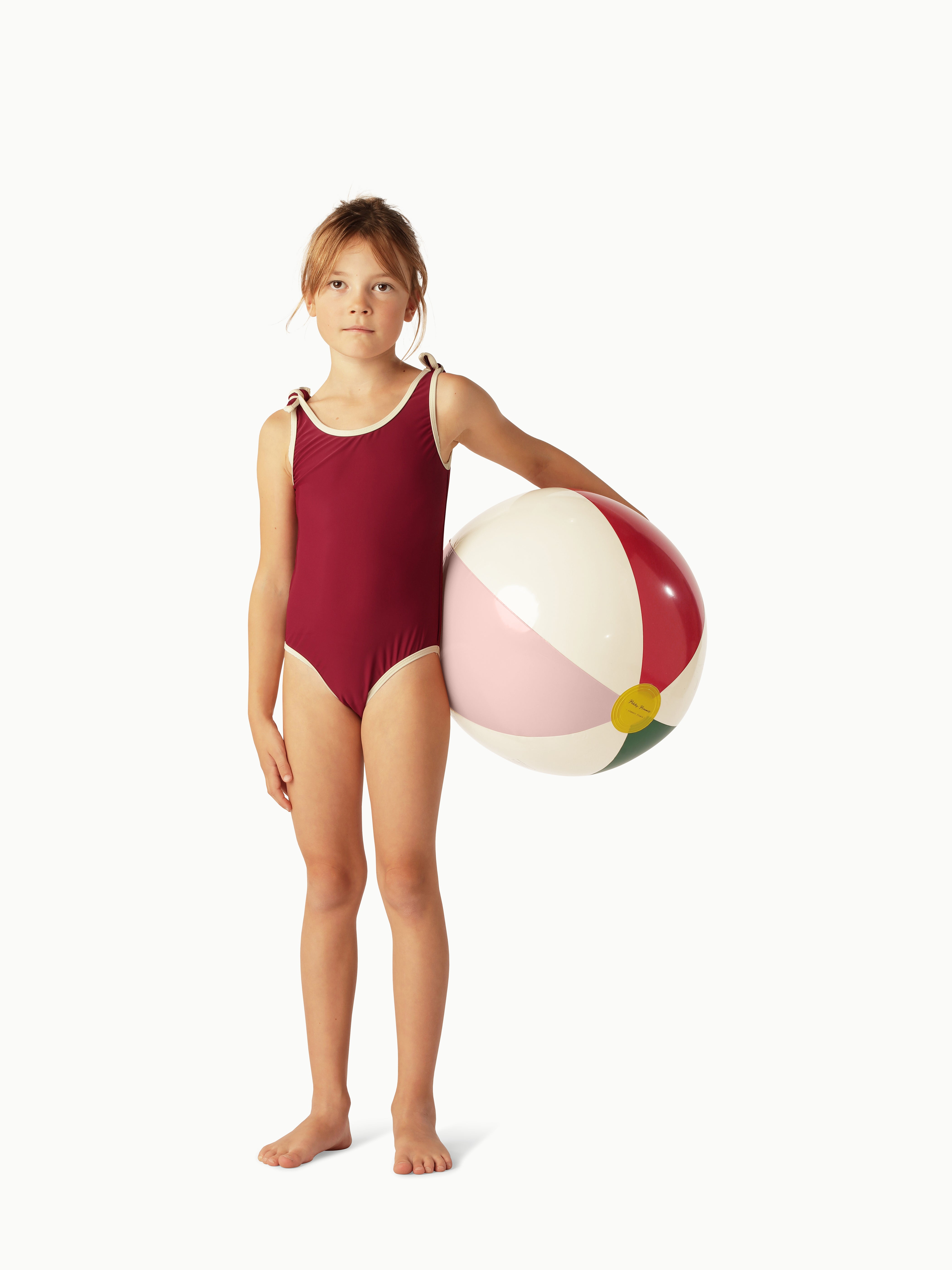 BEACH BALL │ RUBY, ROSE & OXFORD