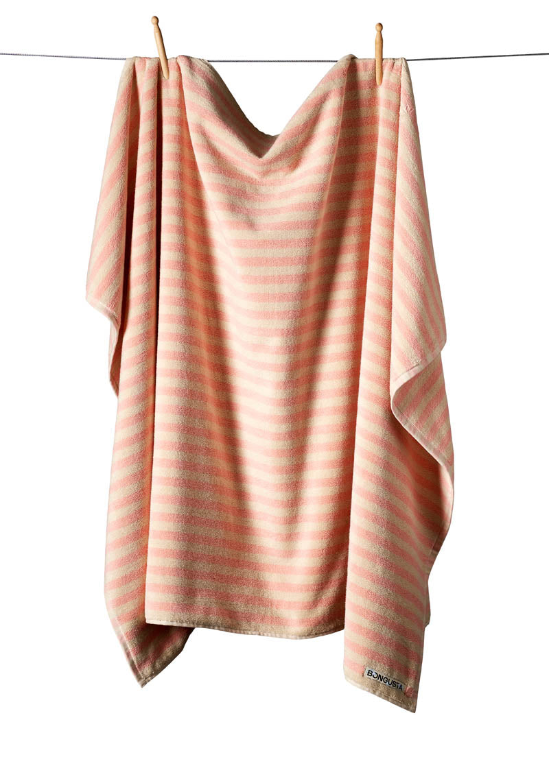 NARAM LARGE BATH SHEET │ PEACH & CREME